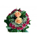 Buchet garofite cu trandafiri portocalii